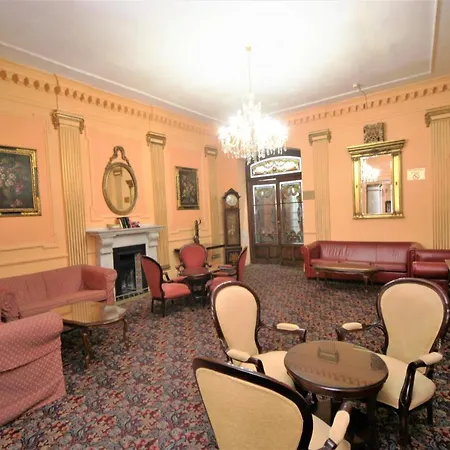 Hotel Bristol 3*